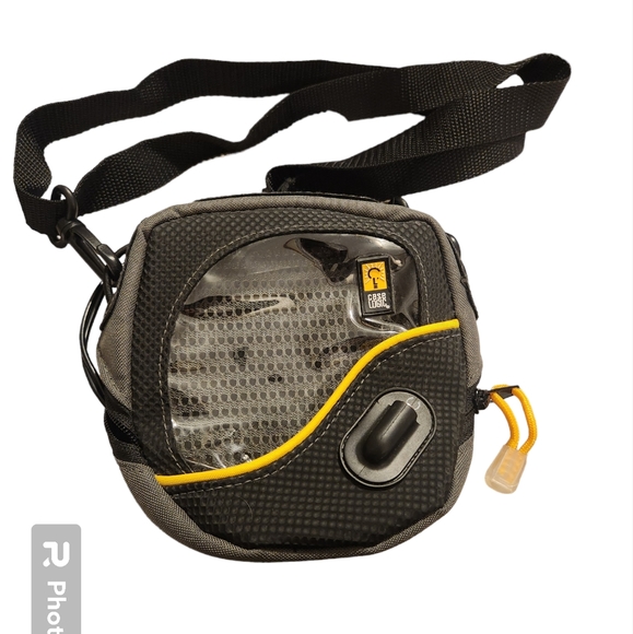 Durabrand CD 916 Portable Player and Caselogic Case - Picture 11 of 16